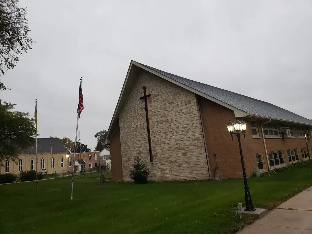 Holy Trinity Ukrainian Orthdox Church, Bensenville, IL — photo 13 of 13