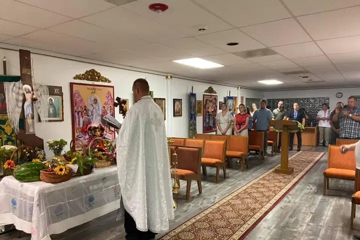 Holy Trinity Ukrainian Orthodox Church, Sacramento, CA — photo 1 of 19