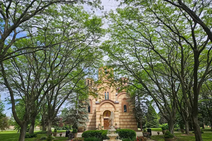 New Gracanica Serbian Orthodox Monastery, Lake Villa, IL — photo 3 of 16