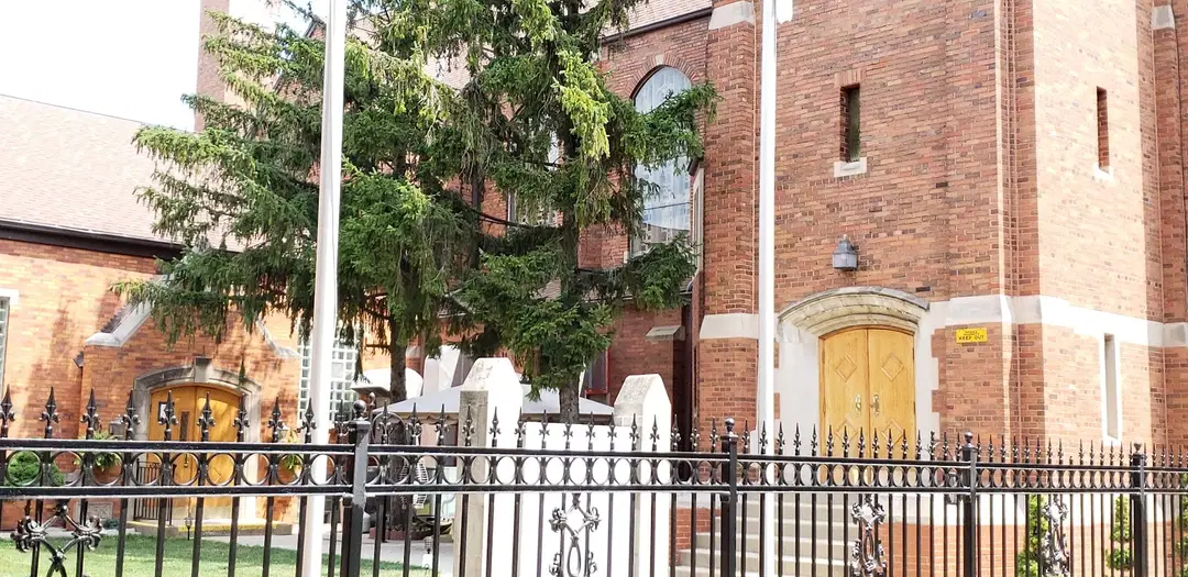 Old Holy Resurrection Serbian Orthodox Church, Chicago, IL — photo 11 of 20