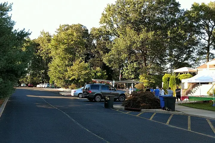 Orthodox Church of the Holy Cross, Medford, NJ — photo 4 of 6