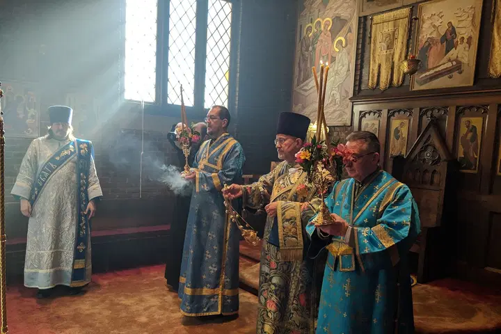 Our Lady of Kazan Russian Orthodox Church, Newark, NJ — photo 4 of 19