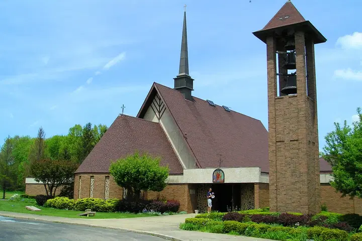 Presentation of Our Lord Orthodox Church, Fairlawn, OH — photo 2 of 11