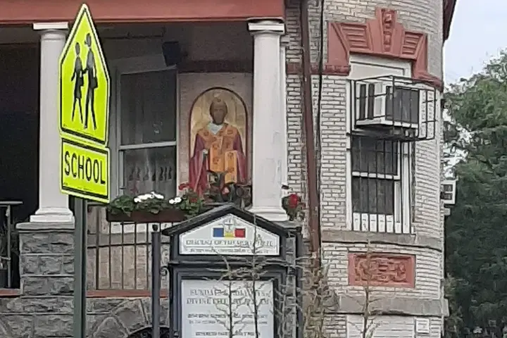 Romanian Orthodox Church, Ridgewood, NY — photo 3 of 7