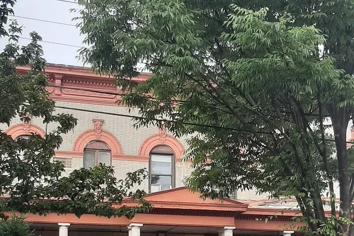 Romanian Orthodox Church, Ridgewood, NY — photo 1 of 7