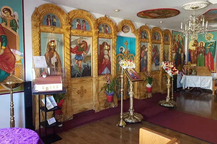 Romanian Orthodox Church "Saints Michael and Gabriel", Palm Springs, CA — photo 3 of 20