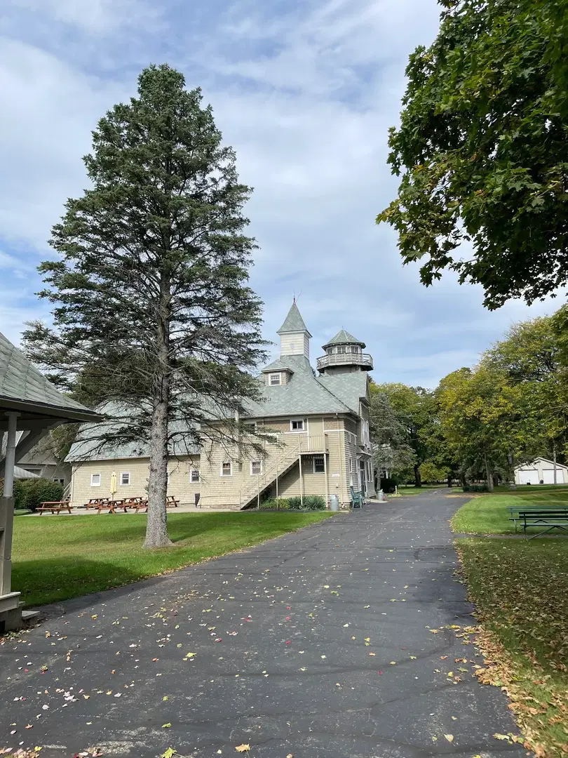 Romanian Orthodox Episcopate, Jackson, MI — photo 4 of 16