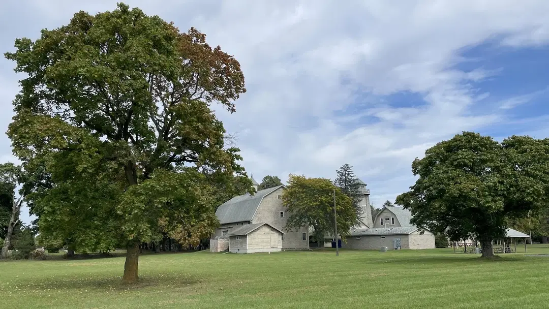Romanian Orthodox Episcopate, Jackson, MI — photo 7 of 16