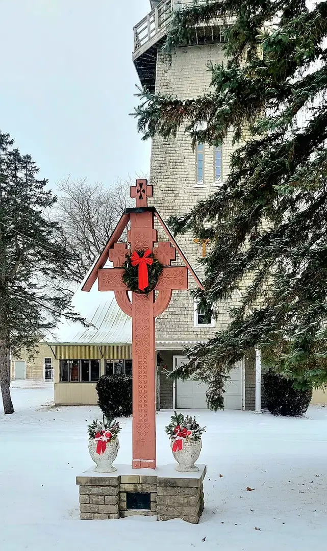 Romanian Orthodox Episcopate, Jackson, MI — photo 9 of 16