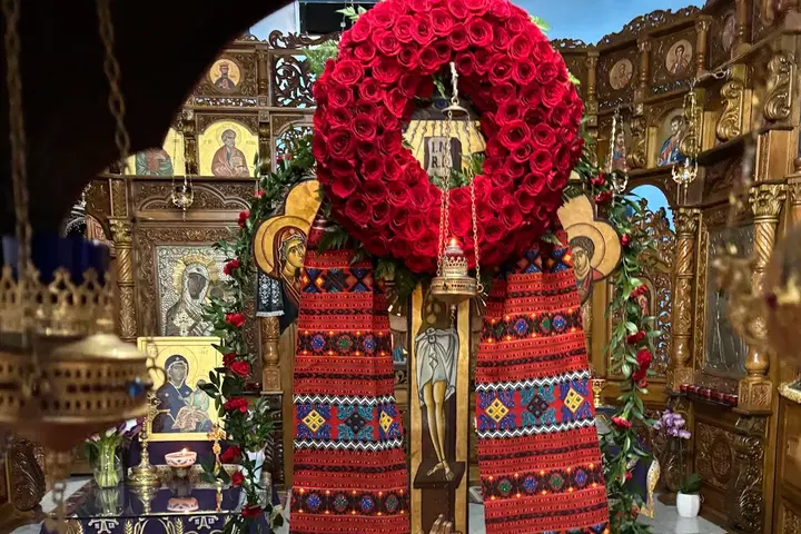 Romanian Orthodox Parish “St. Dumitru”, New York, NY — photo 5 of 20