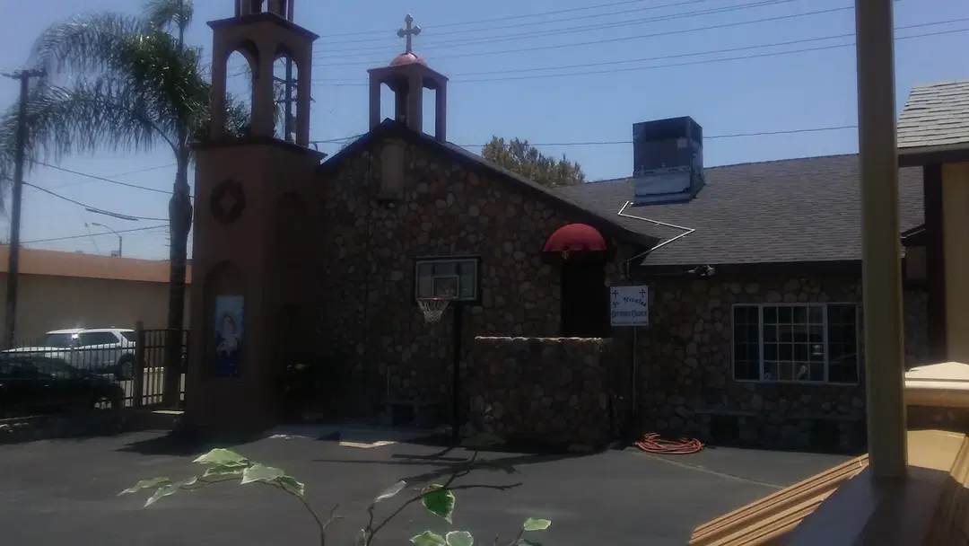Roum Orthodox Church of the Blessed Virgin Mary, Corona, CA — photo 10 of 19