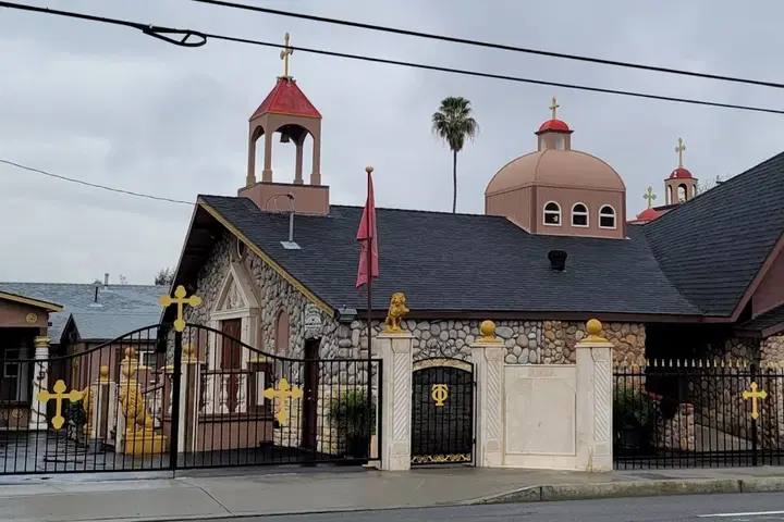 Roum Orthodox Church of the Blessed Virgin Mary, Corona, CA — photo 1 of 19