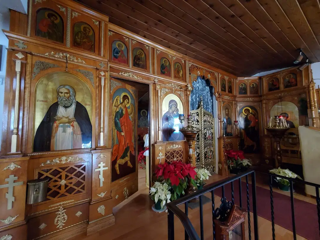Russian Orthodox Church and Skete of the Resurrection of Christ, Fridley, MN — photo 5 of 6