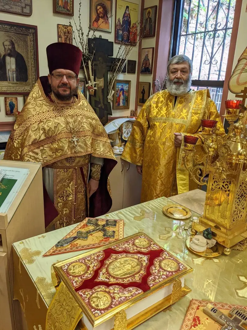 Russian Orthodox Church of St. Joasaph of Belgorod, Brooklyn, NY — photo 15 of 18