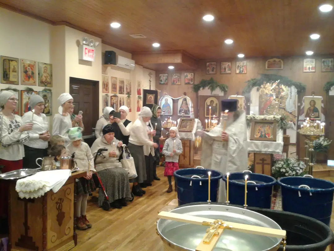 Russian Orthodox Church of the Holy Myrrh Bearing Women, Brooklyn, NY — photo 12 of 17