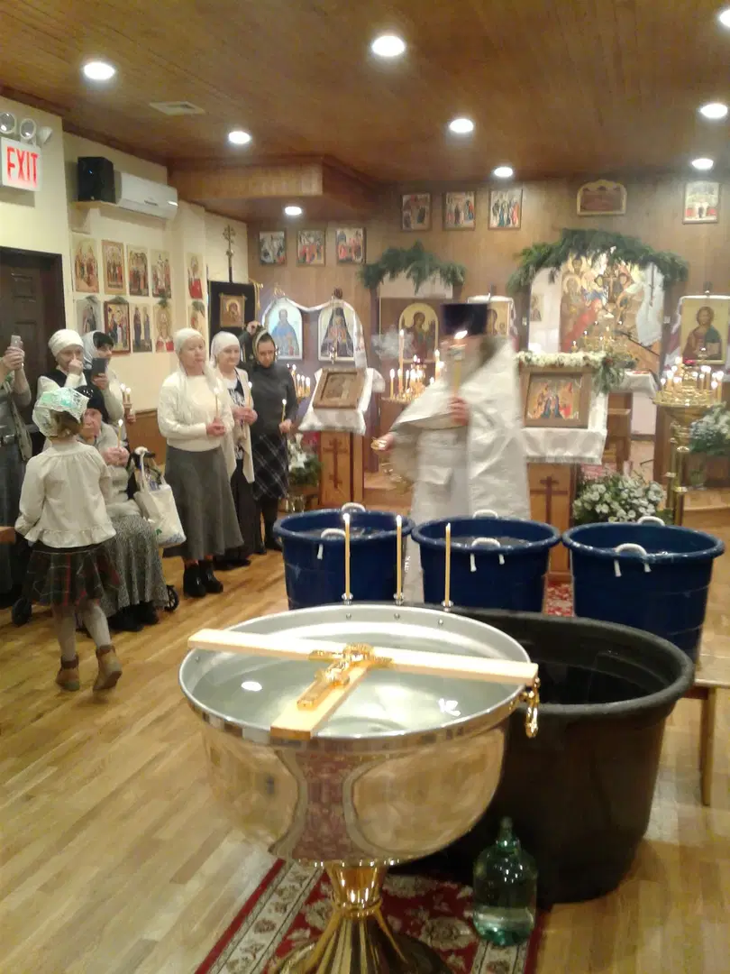 Russian Orthodox Church of the Holy Myrrh Bearing Women, Brooklyn, NY — photo 10 of 17