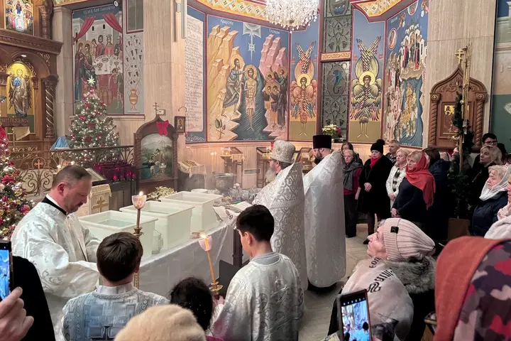Russian Orthodox Church of Three Saints, Garfield, NJ — photo 3 of 19