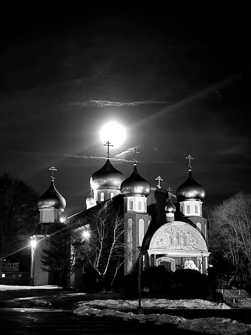 Russian Orthodox Church of Three Saints, Garfield, NJ — photo 5 of 19