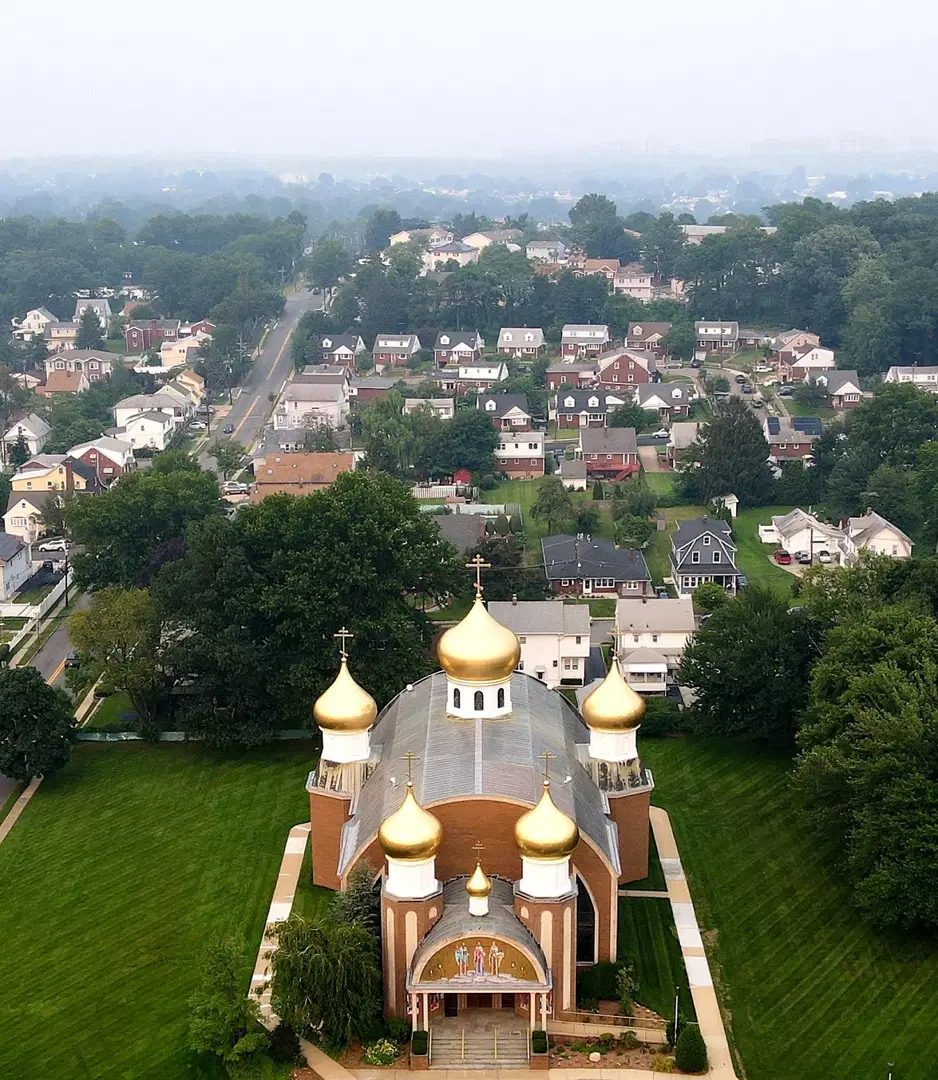 Russian Orthodox Church of Three Saints, Garfield, NJ — photo 10 of 19