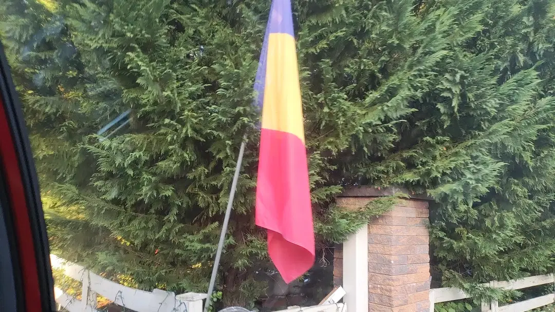 Saint Andrew Romanian Orthodox Church, Potomac, MD — photo 11 of 17