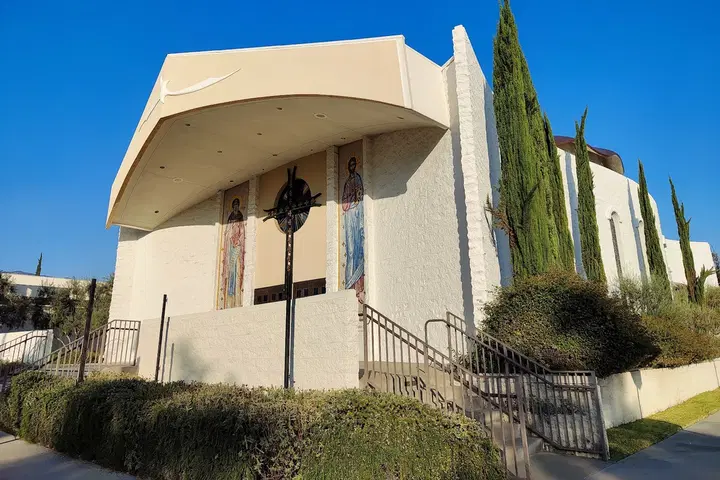 Saint Anthony Greek Orthodox Church, Pasadena, CA — photo 3 of 20