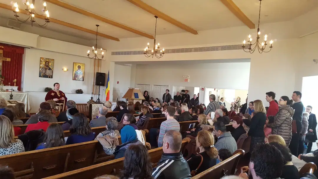 Saint Athanasius the Great Romanian Orthodox Church, Aurora, IL — photo 17 of 19