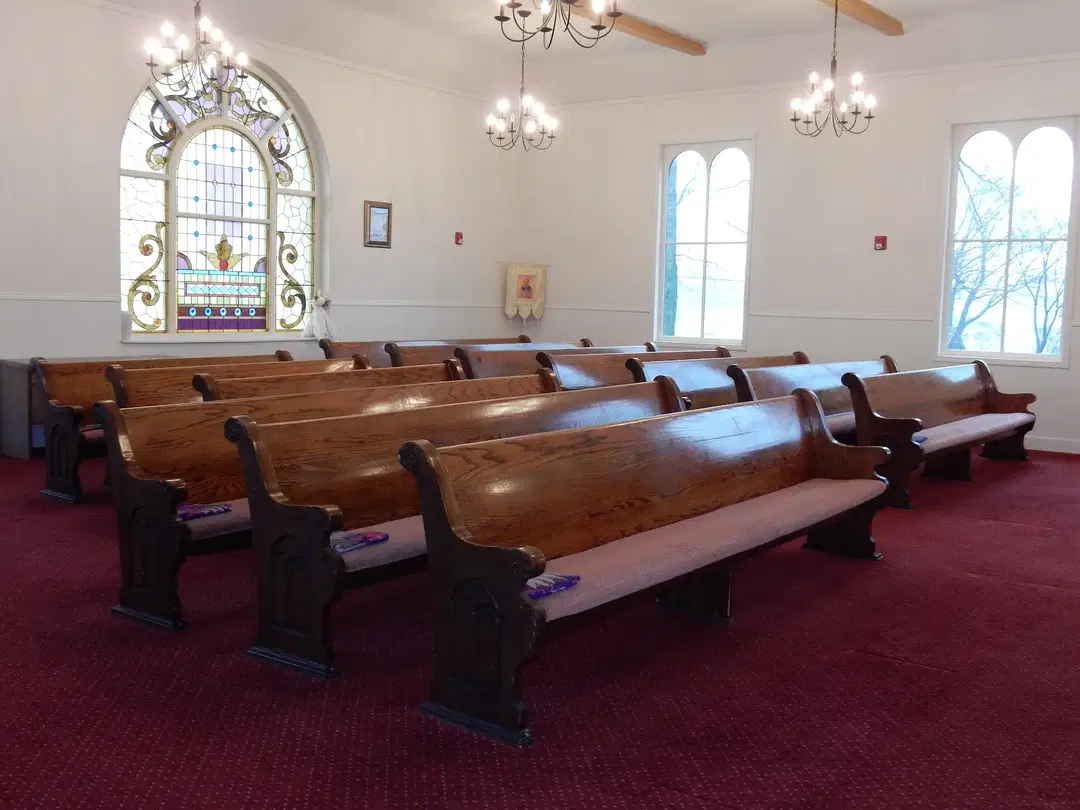 Saint Athanasius the Great Romanian Orthodox Church, Aurora, IL — photo 10 of 19