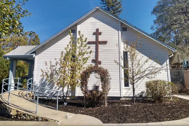 Saint Elias Orthodox Church, Diamond Springs, CA — photo 1 of 9