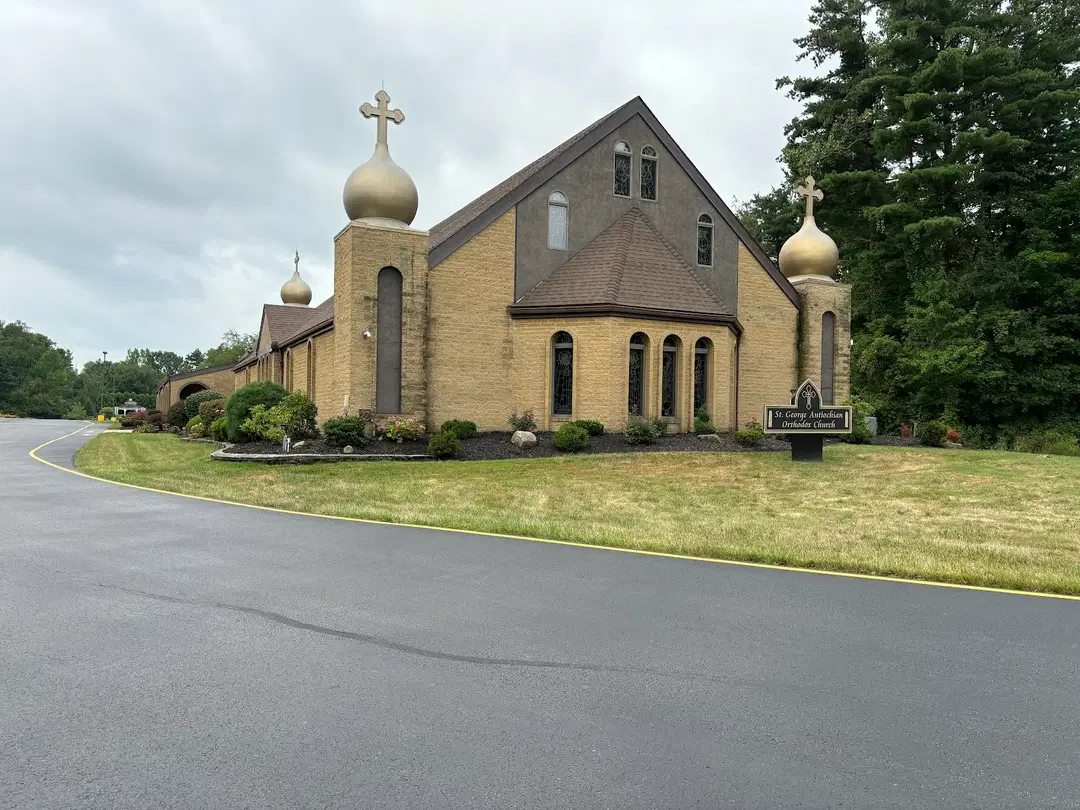Saint George Antiochian Orthodox Church, Fairlawn, OH — photo 15 of 19