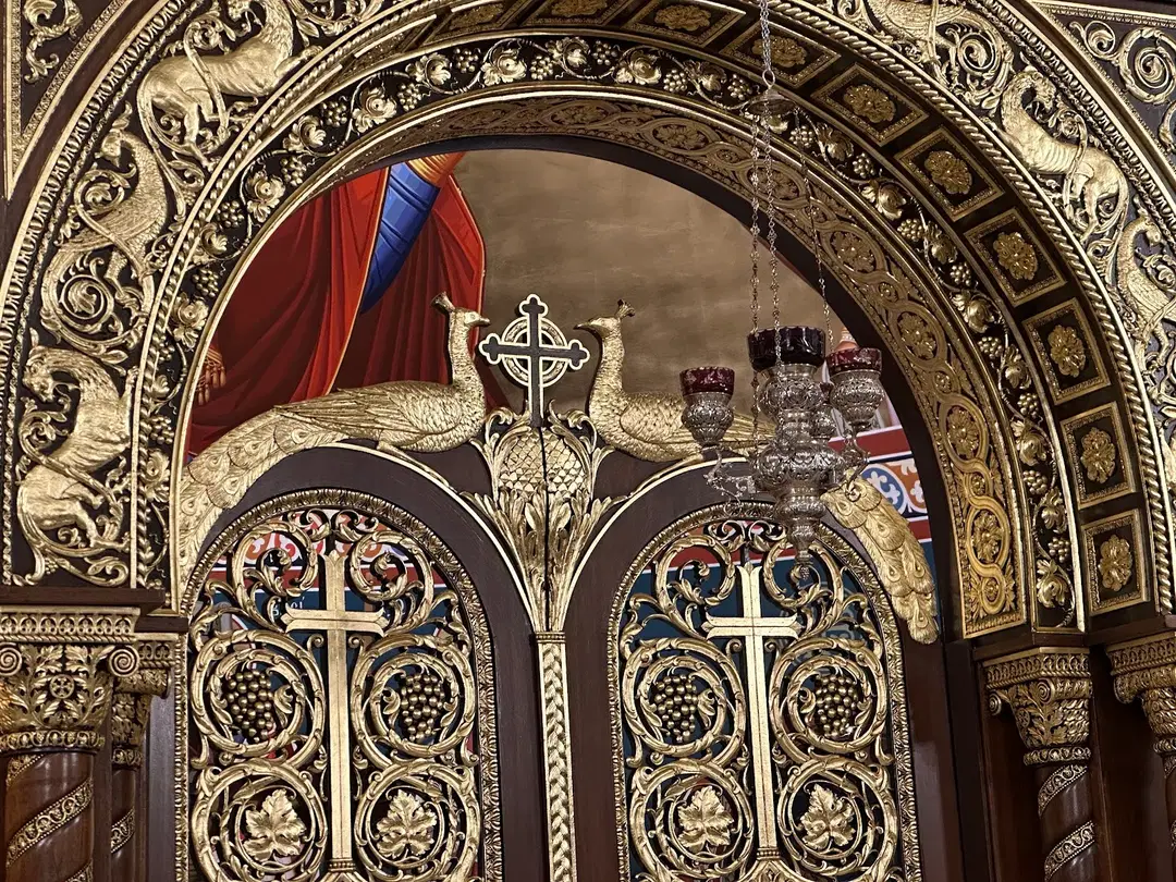 Saint George Greek Orthodox Church, Chicago, IL — photo 5 of 18