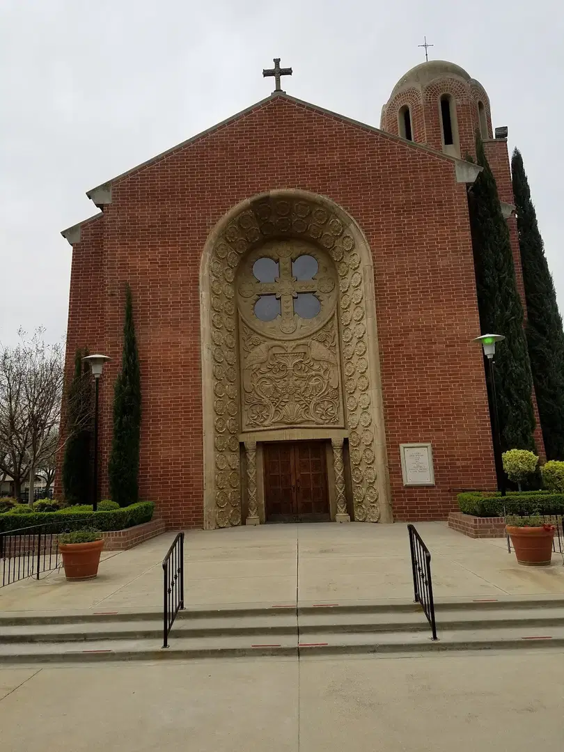 Saint George Greek Orthodox Church, Fresno, CA — photo 5 of 17