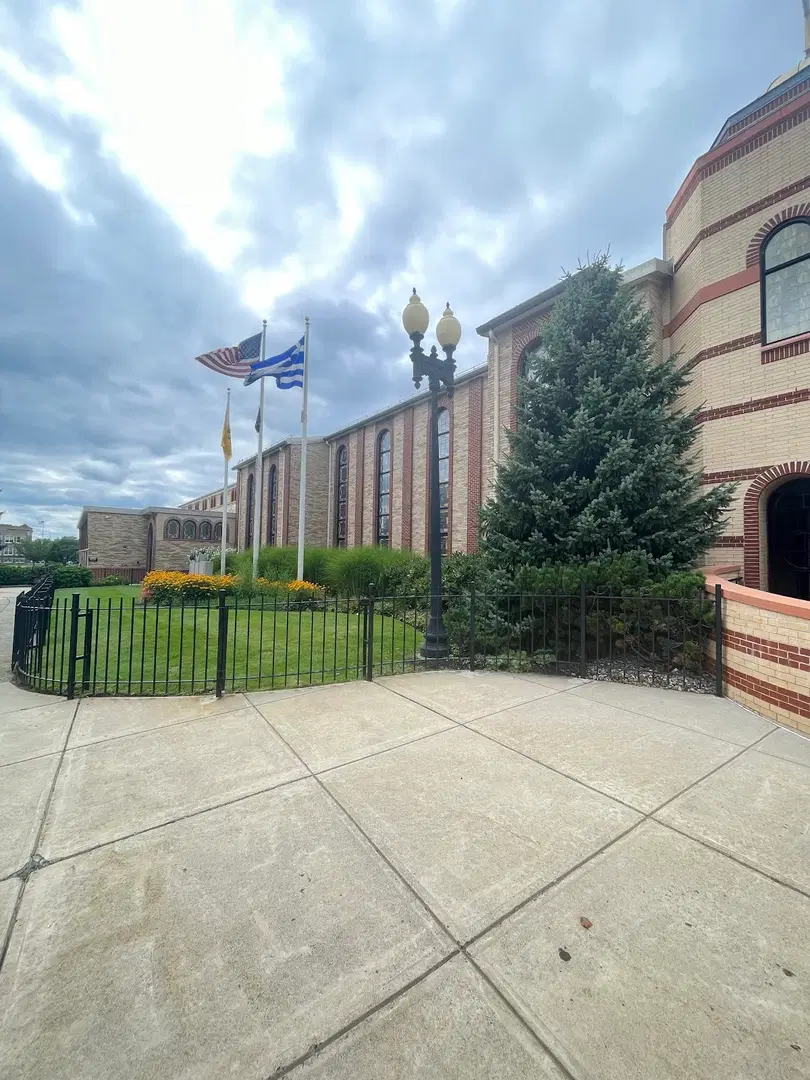 Saint George Greek Orthodox Church, Lynn, MA — photo 15 of 20