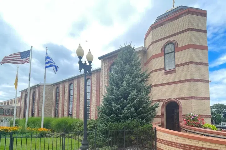 Saint George Greek Orthodox Church, Lynn, MA — photo 5 of 20