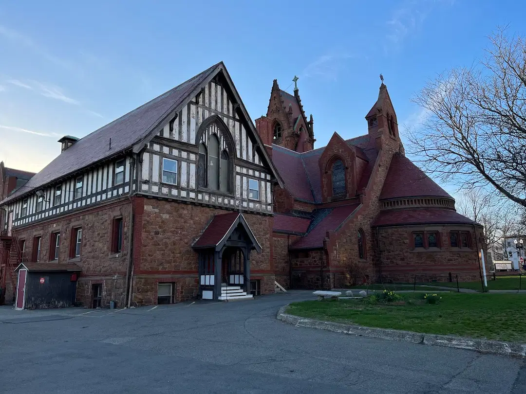 Saint George Greek Orthodox Church, Lynn, MA — photo 9 of 20