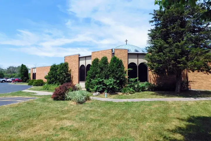 Saint George Orthodox Church, Niagara Falls, NY — photo 3 of 19