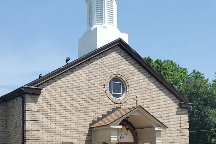 Saint James Greek Orthodox Church, Belpre, OH — photo 2 of 7