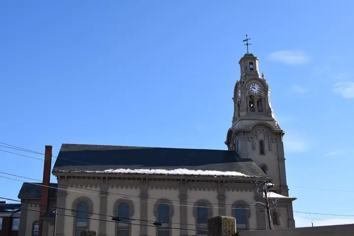 Saint Marys Antiochian Church, Pawtucket, RI — photo 4 of 10