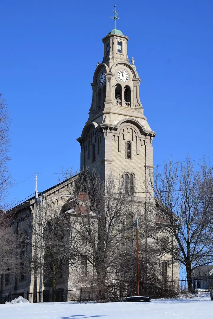 Saint Marys Antiochian Church, Pawtucket, RI — photo 6 of 10