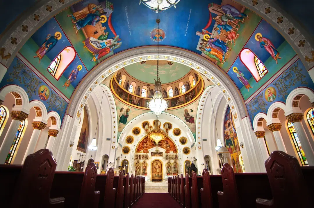 Saint Nicholas Greek Orthodox Cathedral, Tarpon Springs, FL — photo 1 of 16