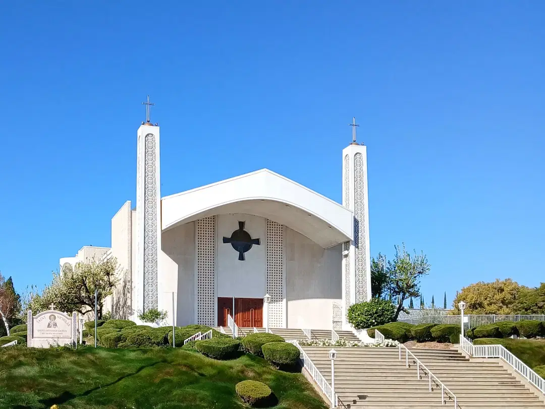Saint Nicholas Greek Orthodox Church, Northridge, CA — photo 1 of 18