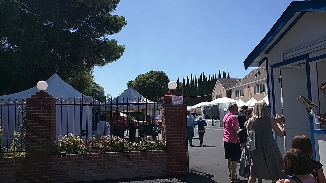Saint Nicholas Greek Orthodox Church, San Jose, CA — photo 4 of 15