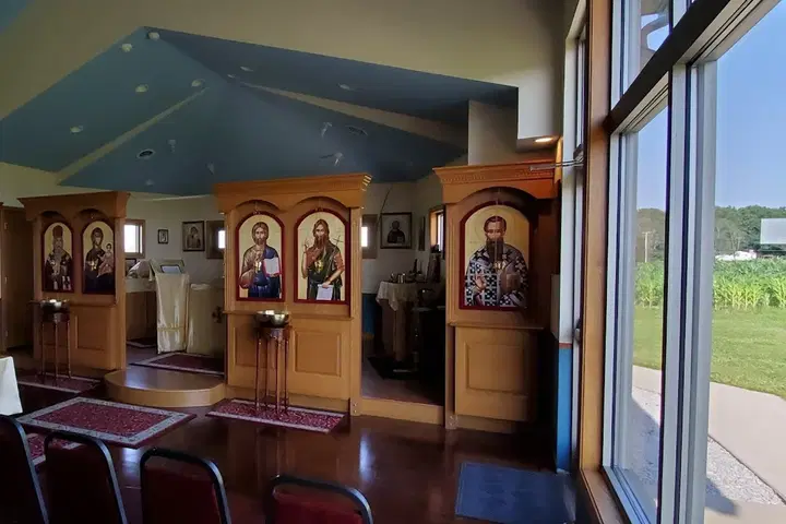 Saint Nikolai Orthodox Church, Louisville, OH — photo 4 of 13
