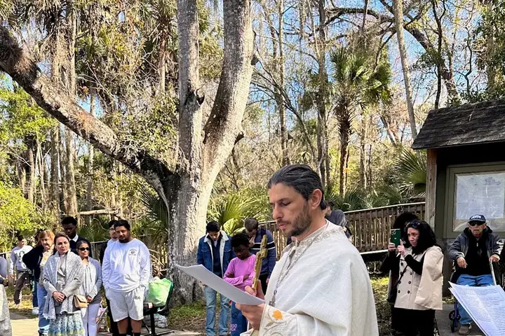 Saint Nina The Enlightener Orthodox Church, Azalea Park, FL — photo 4 of 20