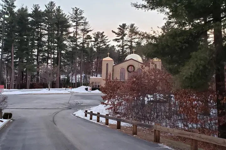 Saint Philip Greek Orthodox Church, Nashua, NH — photo 5 of 19