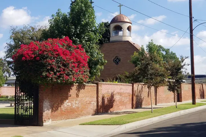 Saint Sava Serbian Orthodox Church, East Los Angeles, CA — photo 4 of 14