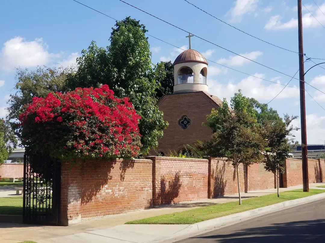 Saint Sava Serbian Orthodox Church, East Los Angeles, CA — photo 4 of 14
