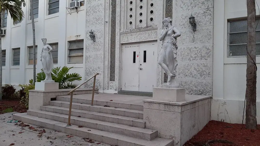 Saint Sophia Greek Orthodox Cathedral, Miami, FL — photo 13 of 16