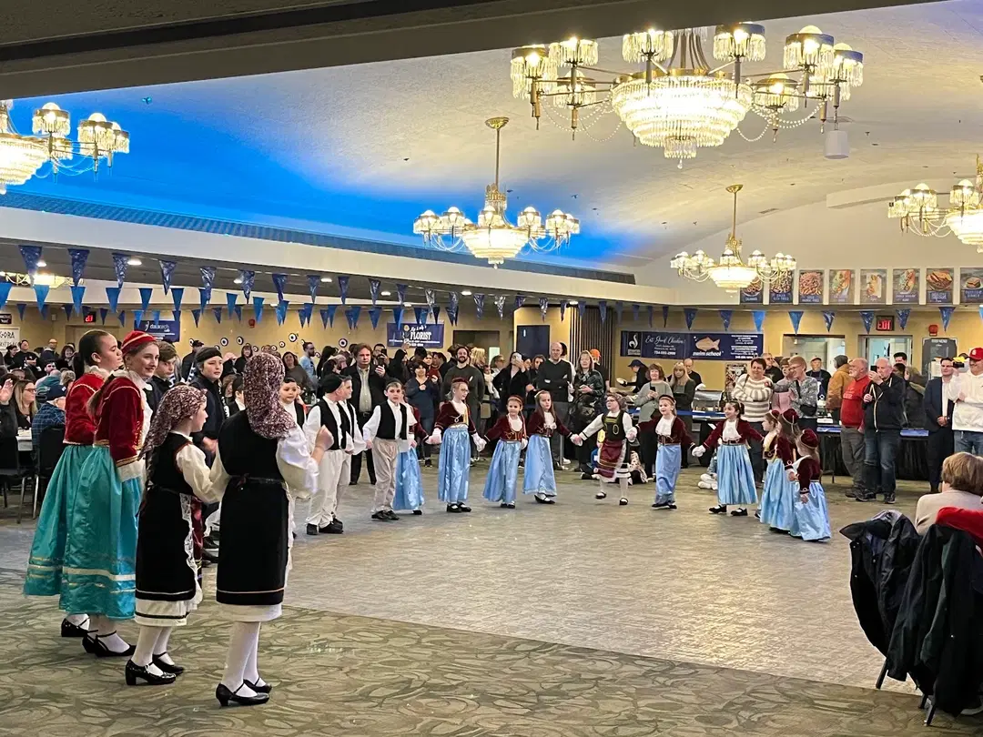 Saints Constantine and Helen Greek Orthodox Church, Westland, MI — photo 11 of 12