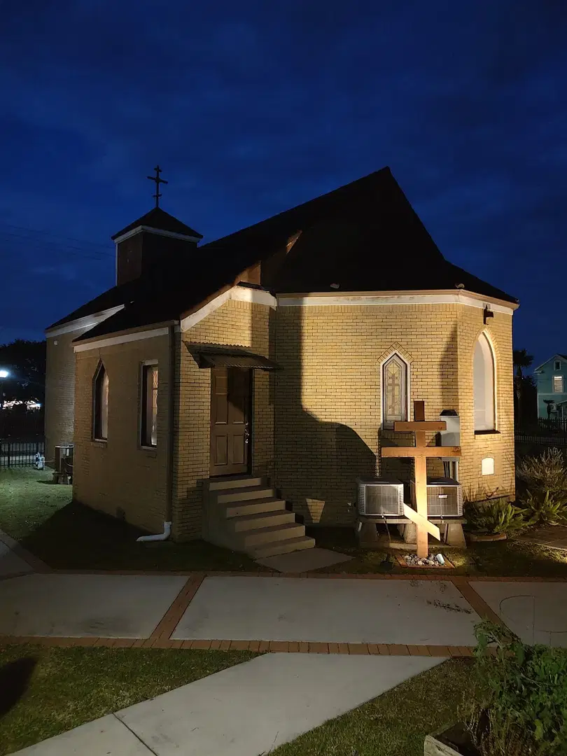 Saints Constantine and Helen Serbian Orthodox Church, Galveston, TX — photo 5 of 13