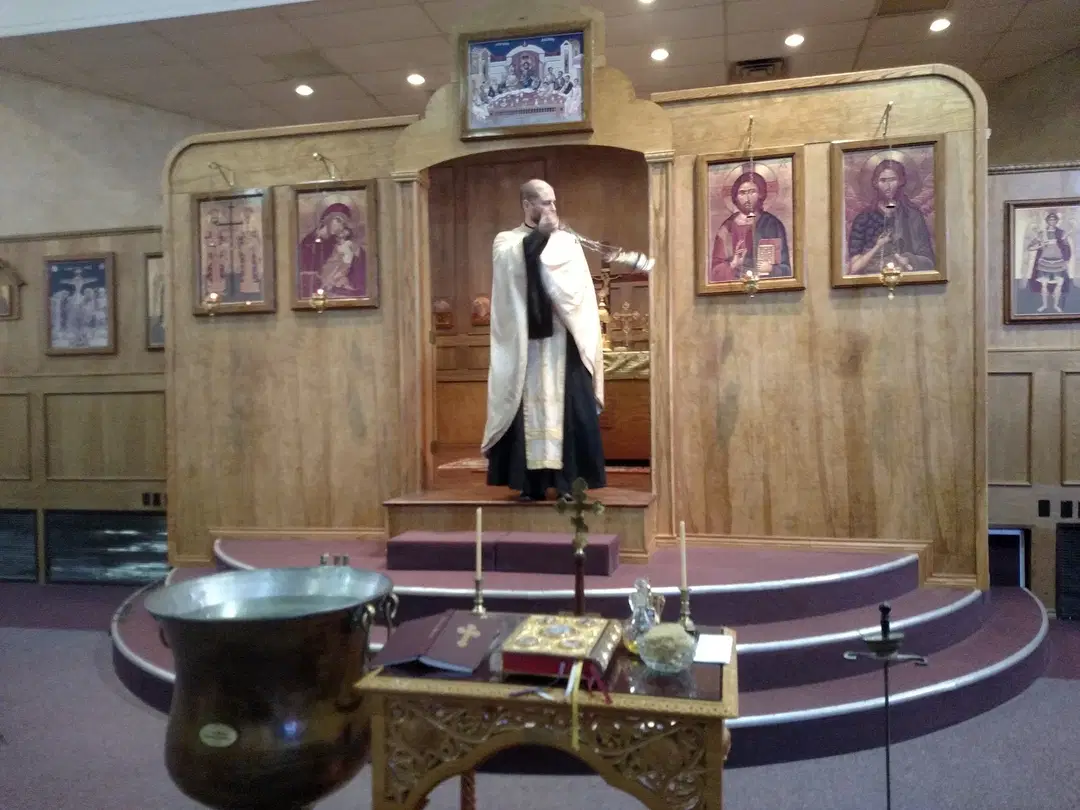 Saints Constantine & Helen Antiochian Orthodox Church, Carrollton, TX — photo 7 of 19